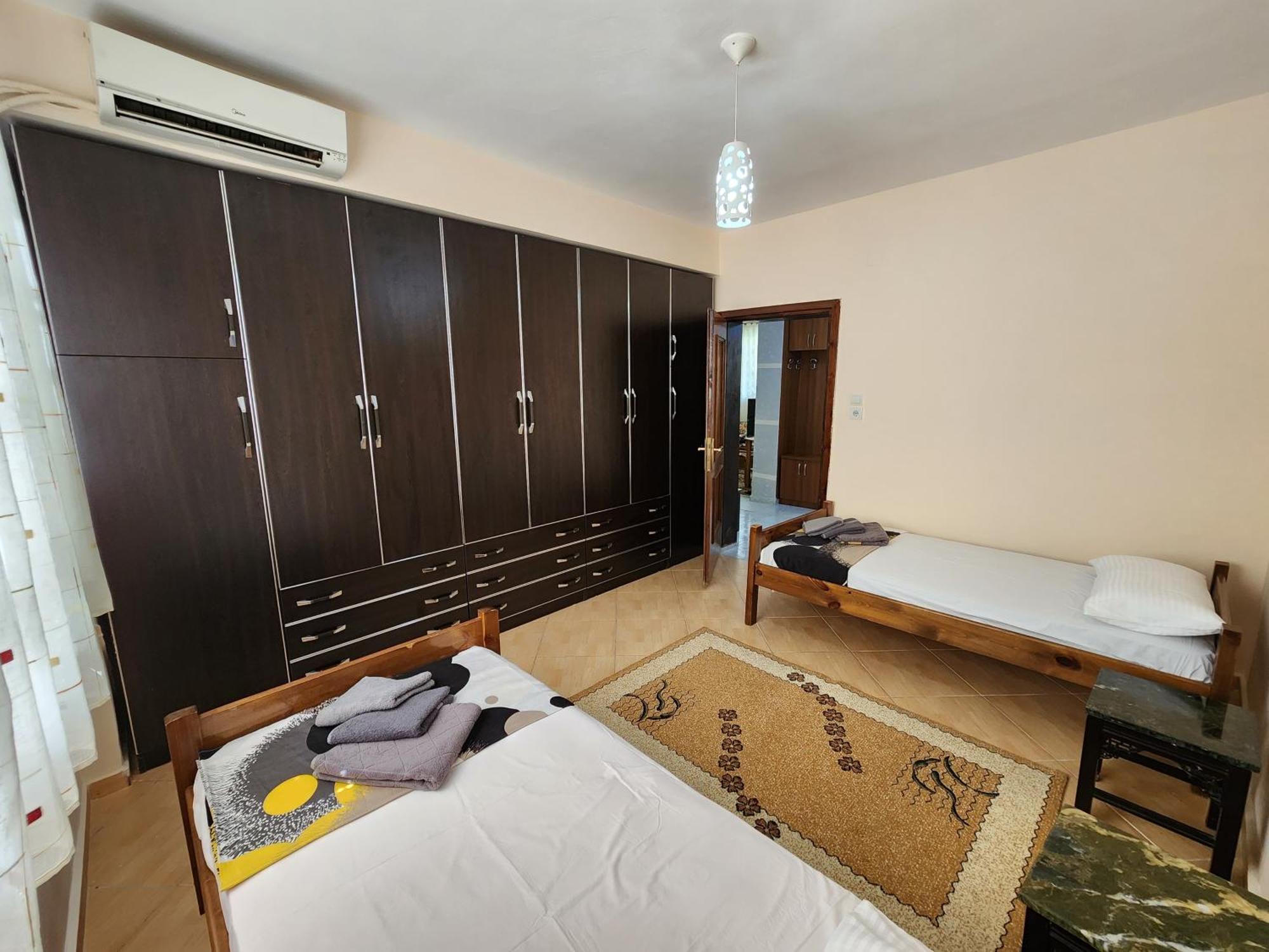 Grace Apartment City Center Тирана Экстерьер фото